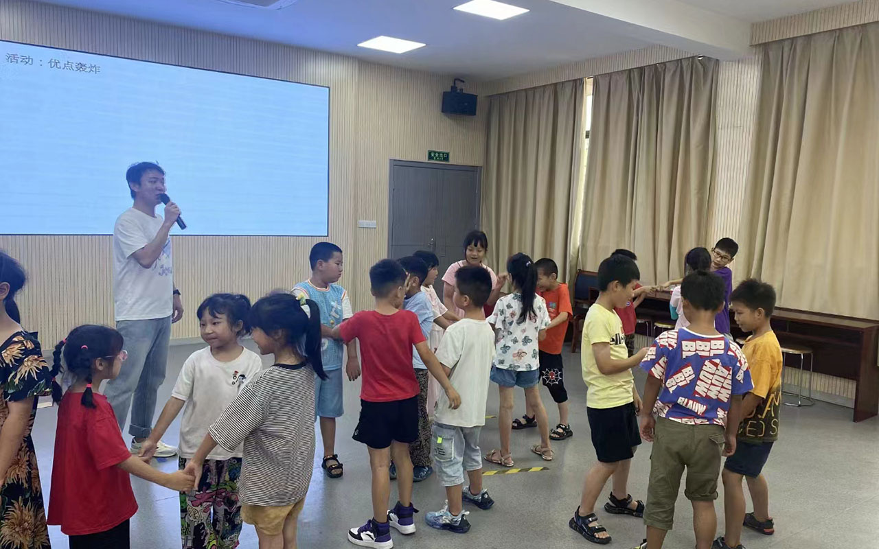 天台龙观乡中心学校